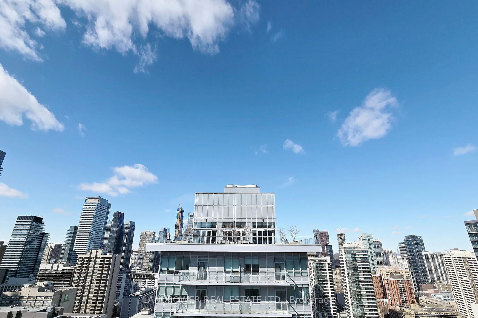 89 McGill St, unit 3103 for rent