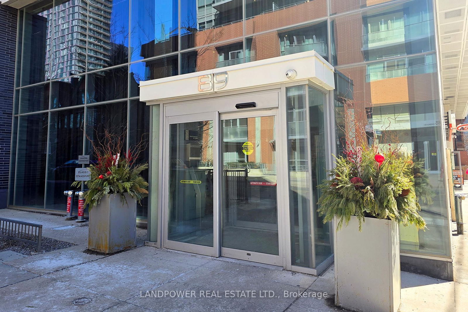 89 McGill St, unit 3103 for rent