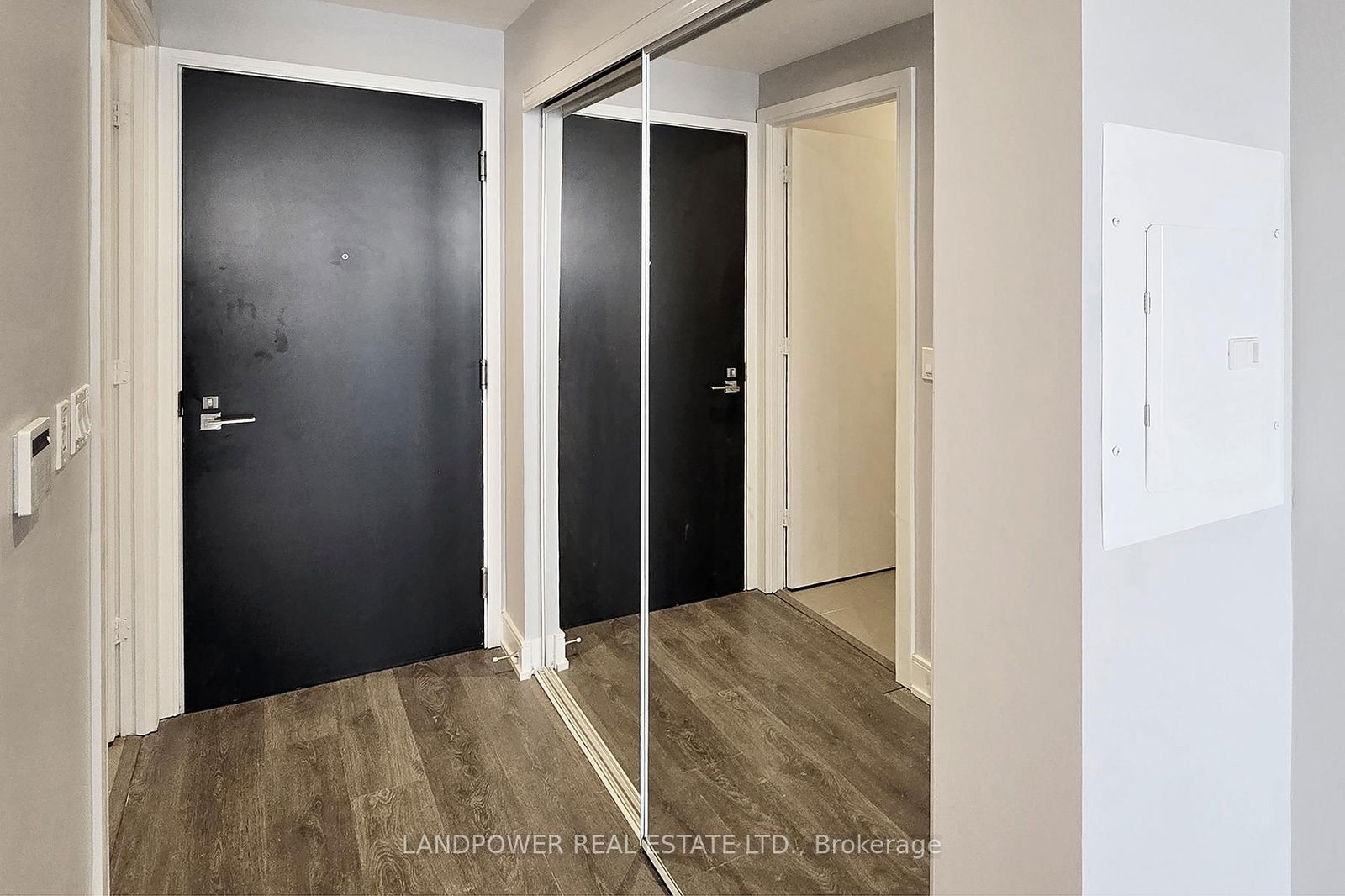 89 McGill St, unit 3103 for rent