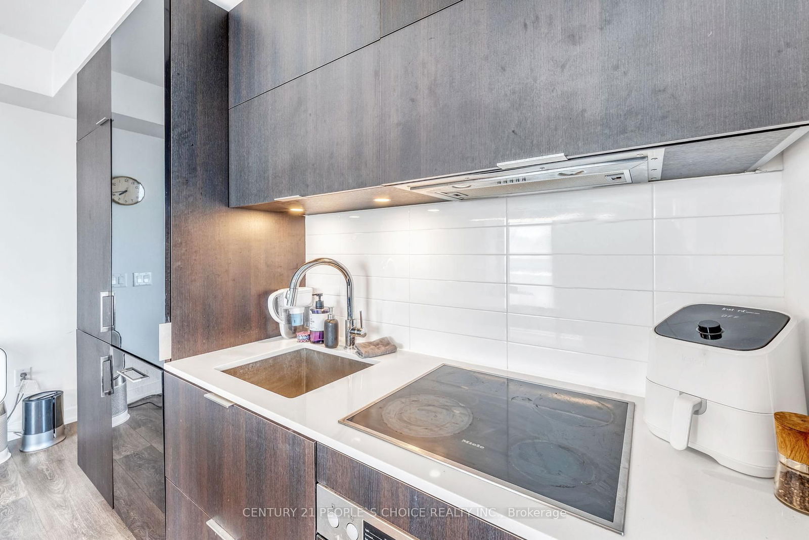 15 Lower Jarvis St, unit 3303 for sale