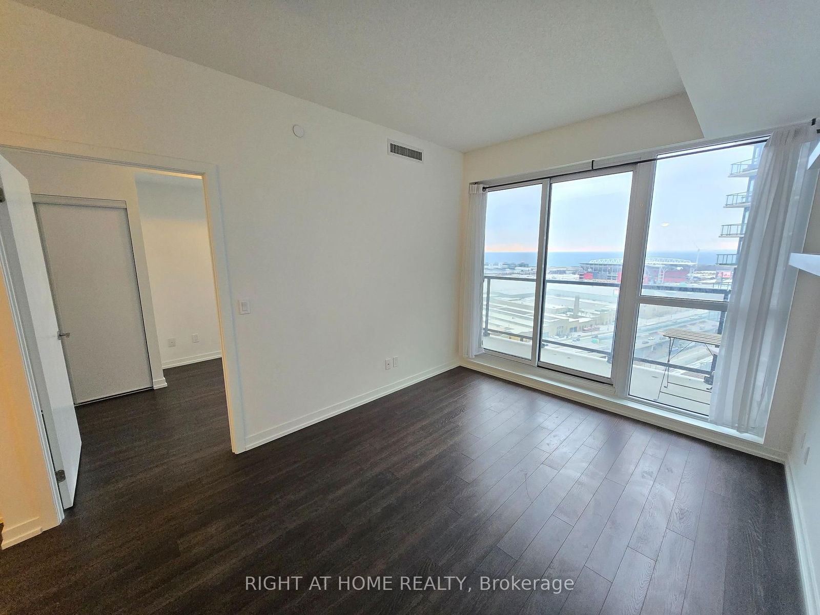 49 East Liberty St, unit 2005 for sale