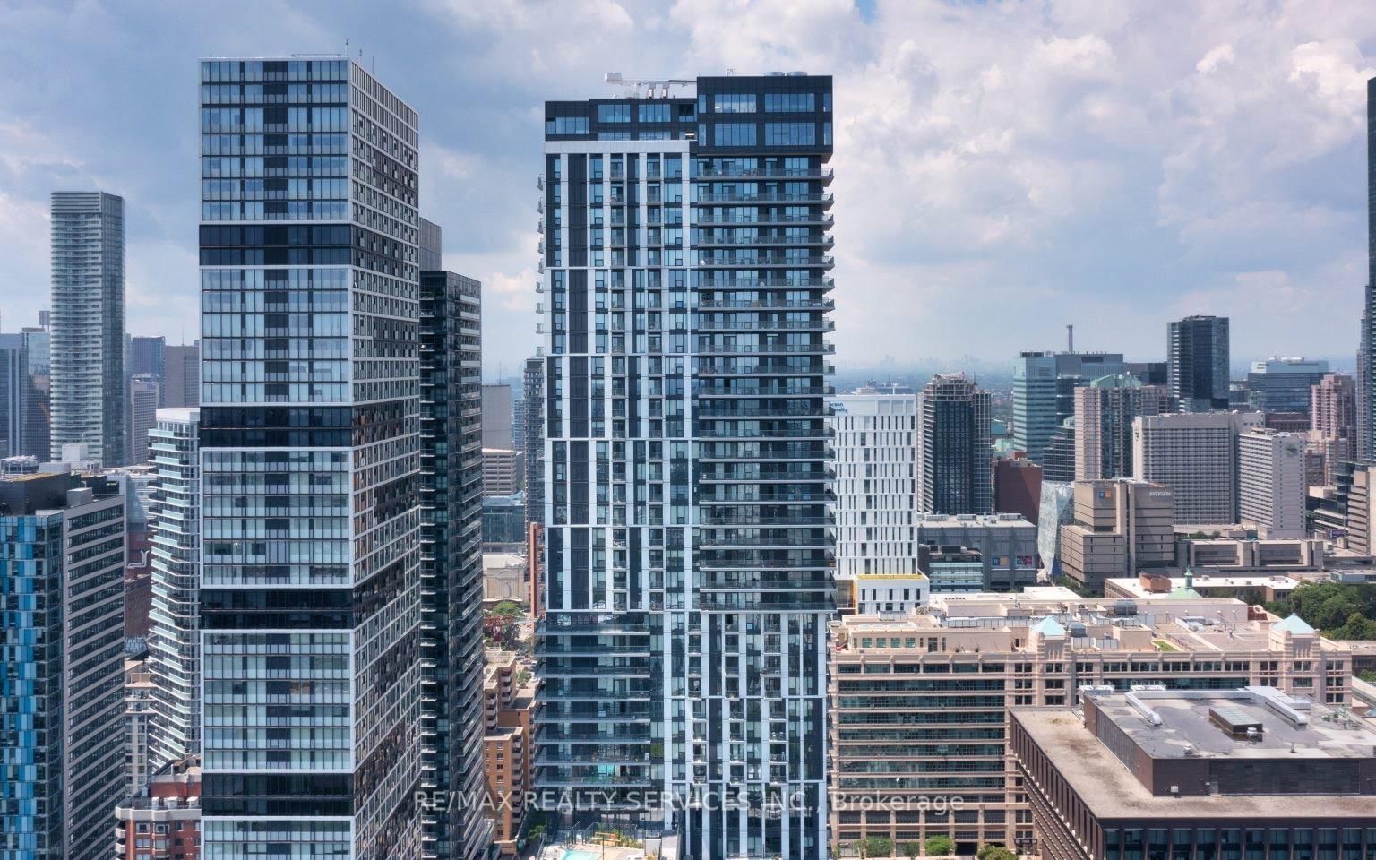 251 Jarvis St, unit 1909 for sale