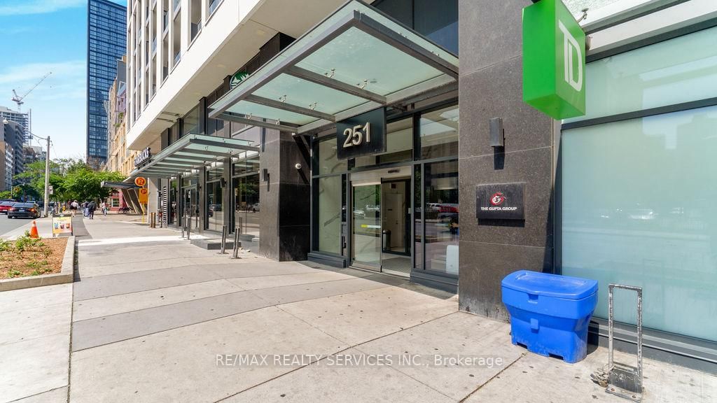 251 Jarvis St, unit 1909 for sale