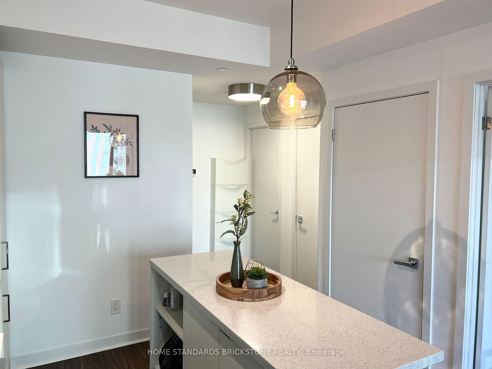 21 Widmer St, unit 2908 for sale