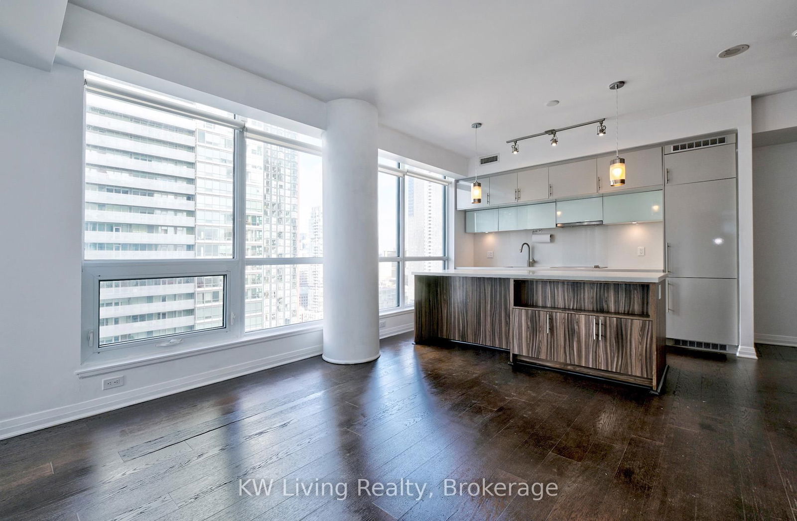 8 Mercer St, unit 2811 for sale