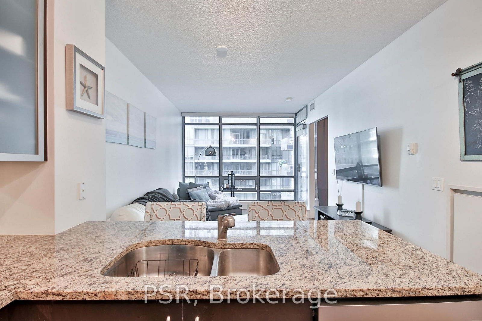 438 King St W, unit 502 for rent