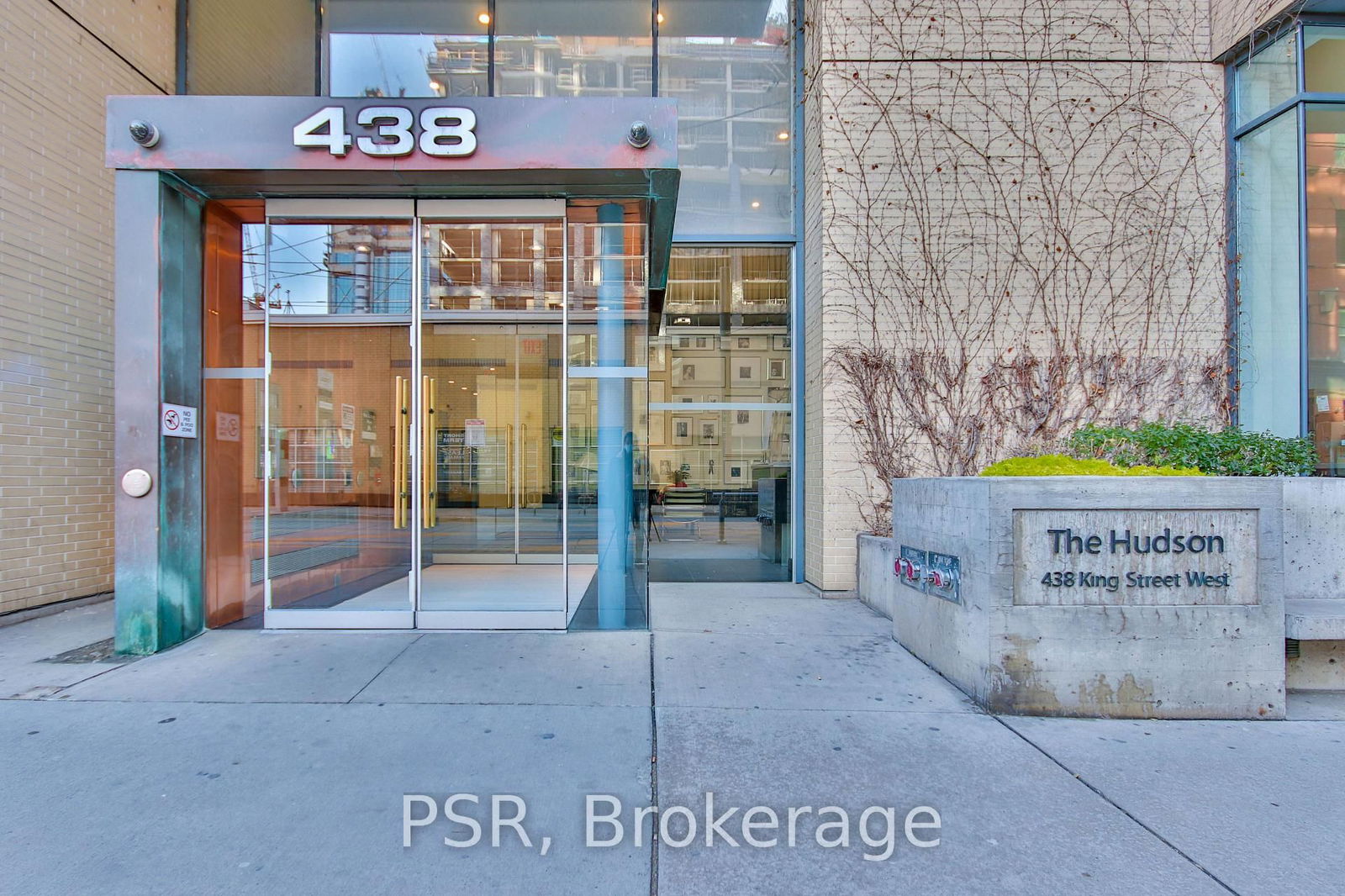 438 King St W, unit 502 for rent