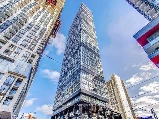 181 Dundas St E, unit 3210 for rent