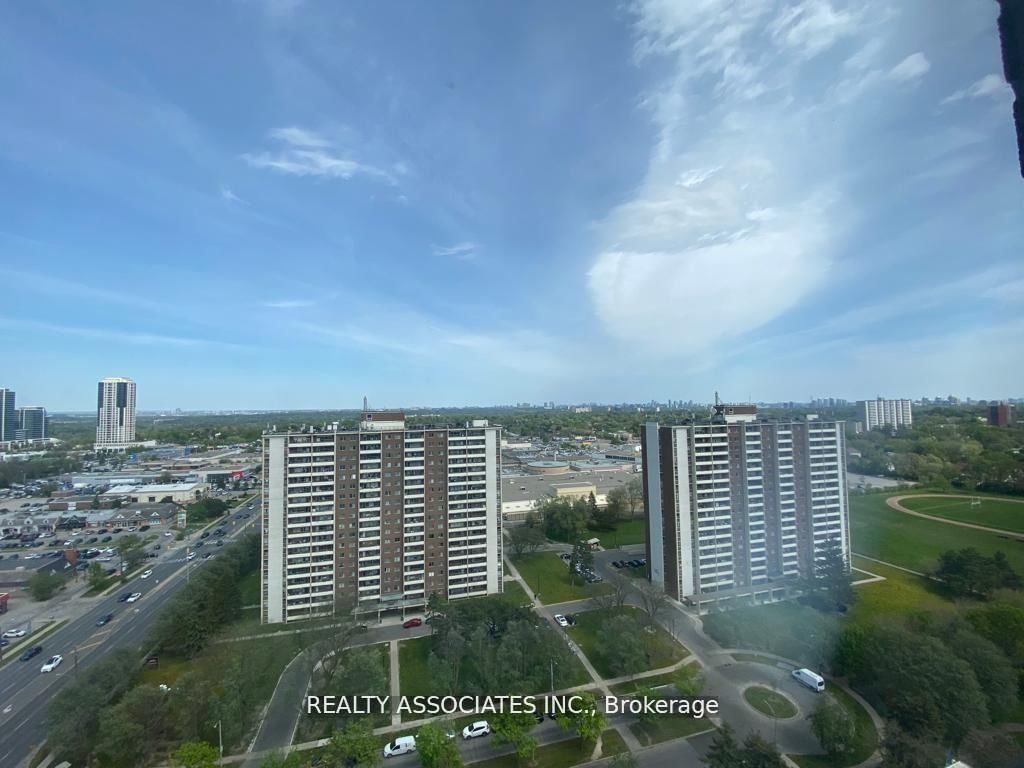 Carrington Tower Condos, North York, Toronto