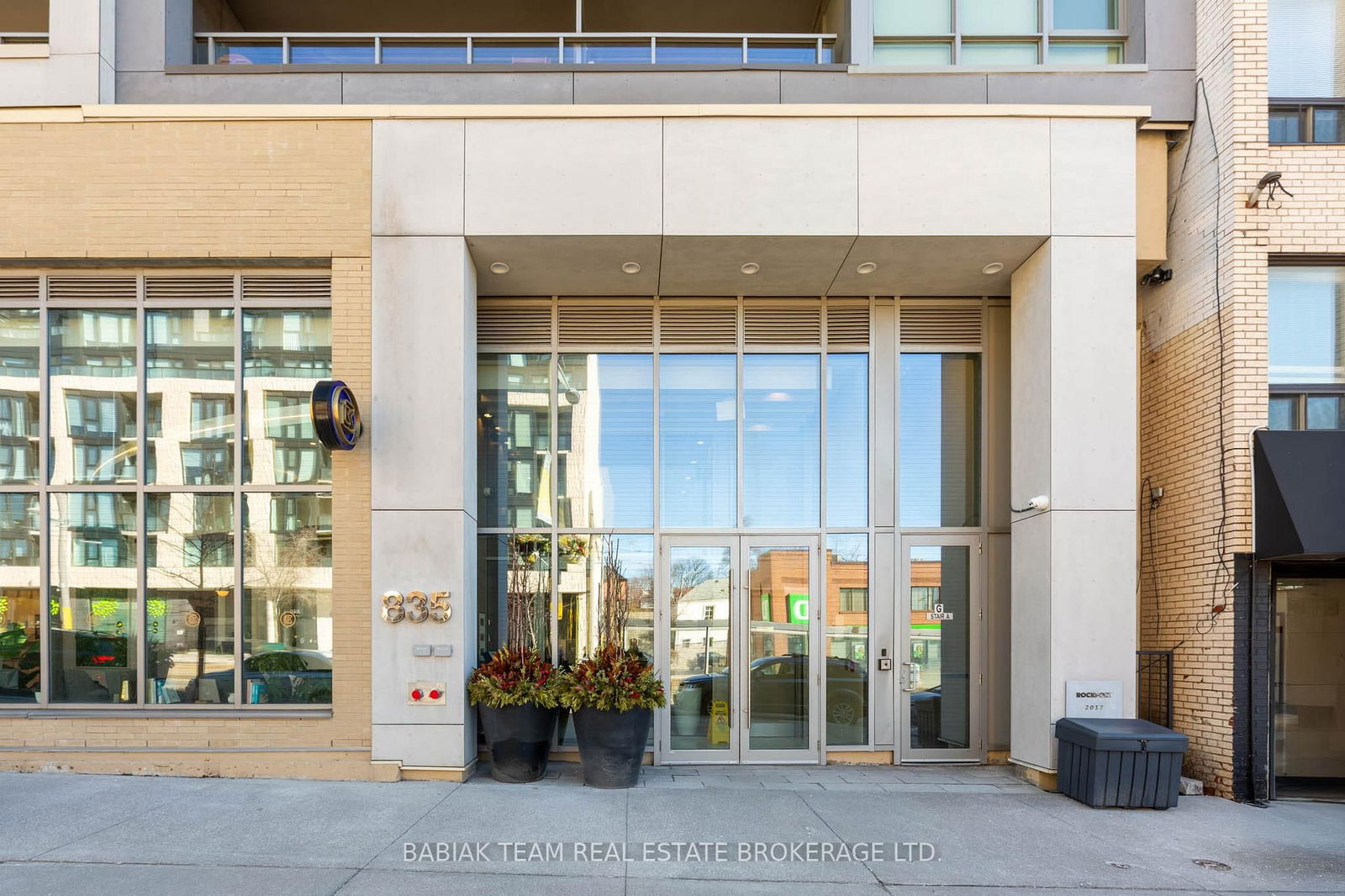 835 St Clair Ave W, unit 414 for sale