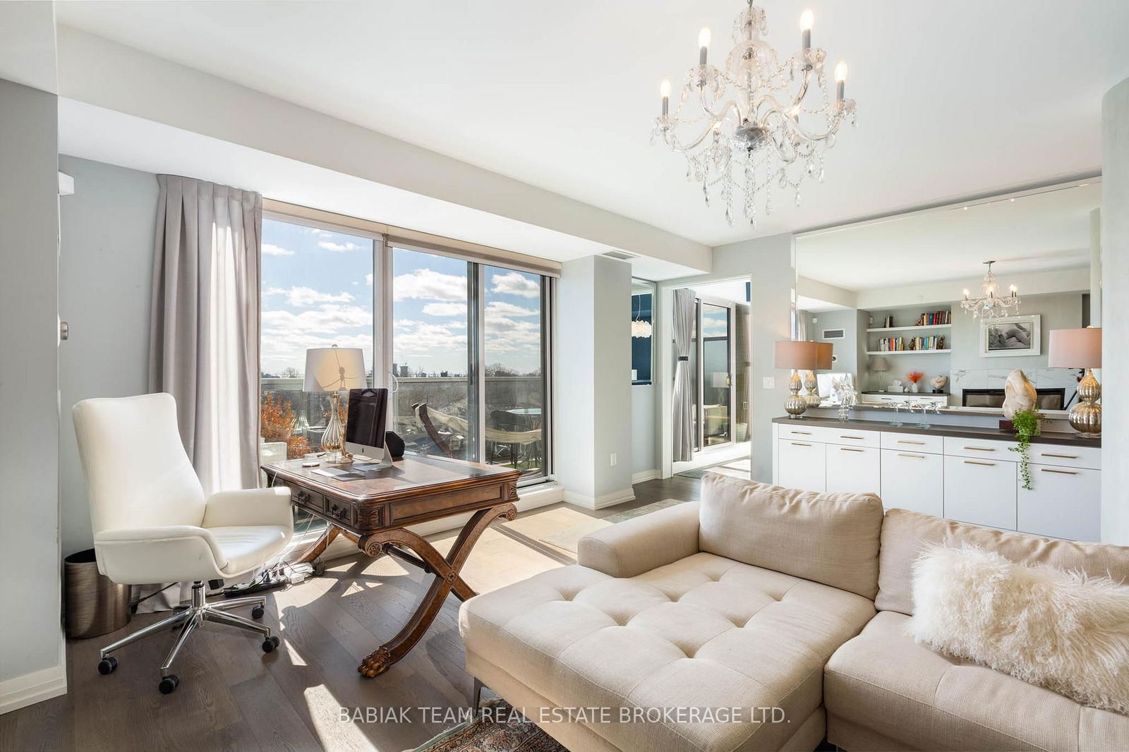 835 St Clair Ave W, unit 414 for sale