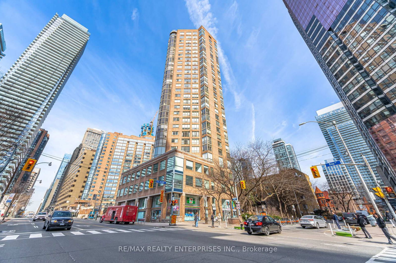 44 St. Joseph St, unit 2205 for sale