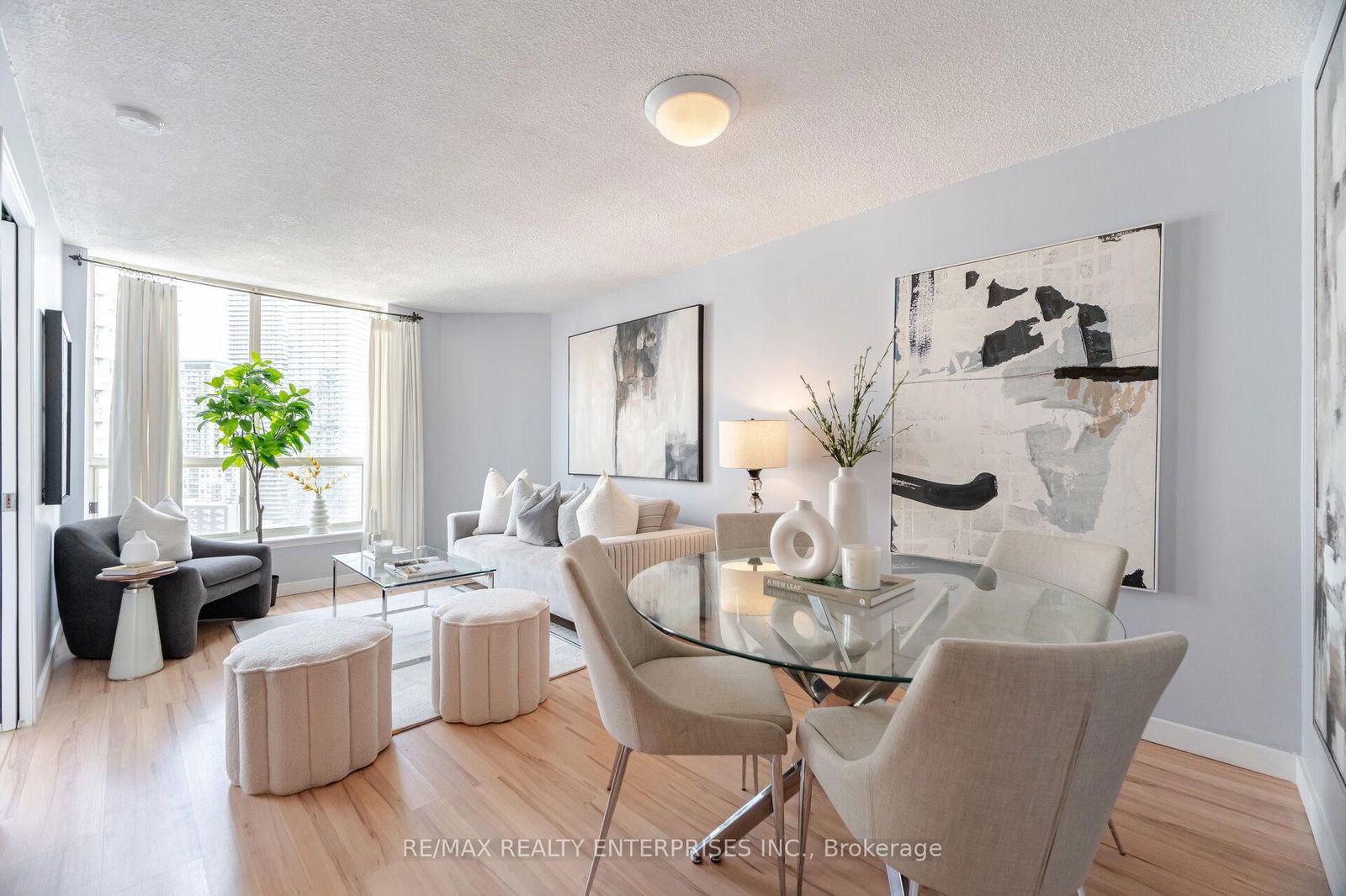 44 St. Joseph St, unit 2205 for sale