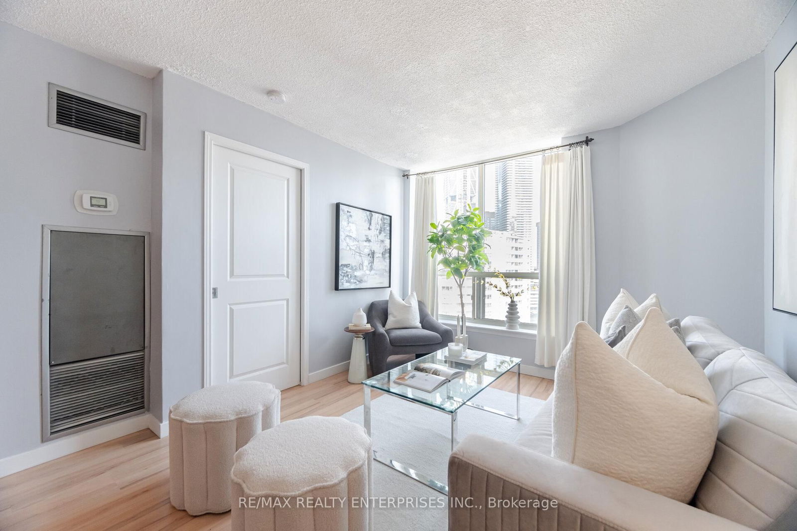 44 St. Joseph St, unit 2205 for sale