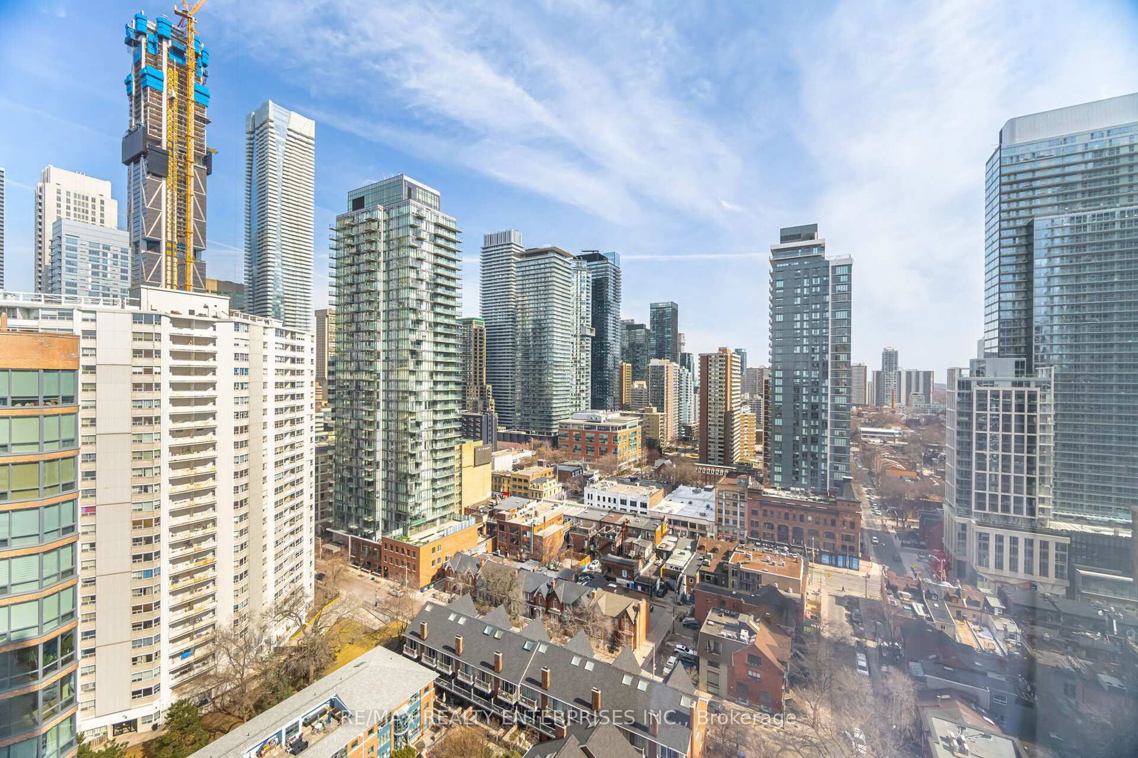 44 St. Joseph St, unit 2205 for sale