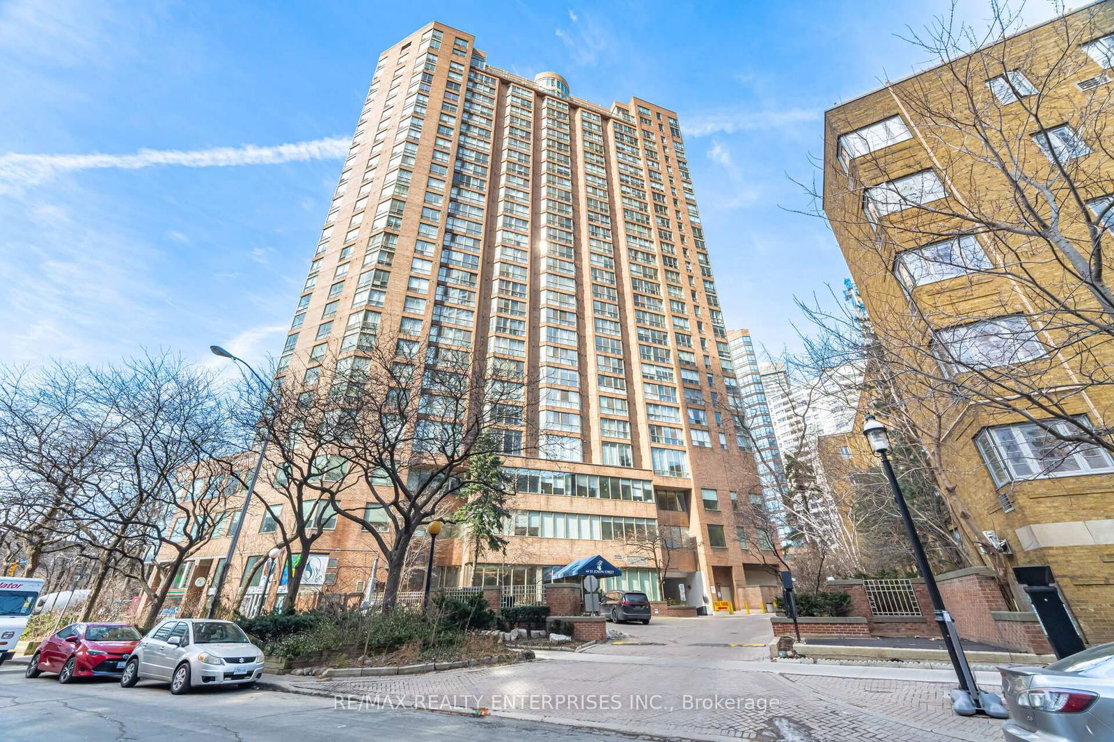 44 St. Joseph St, unit 2205 for sale