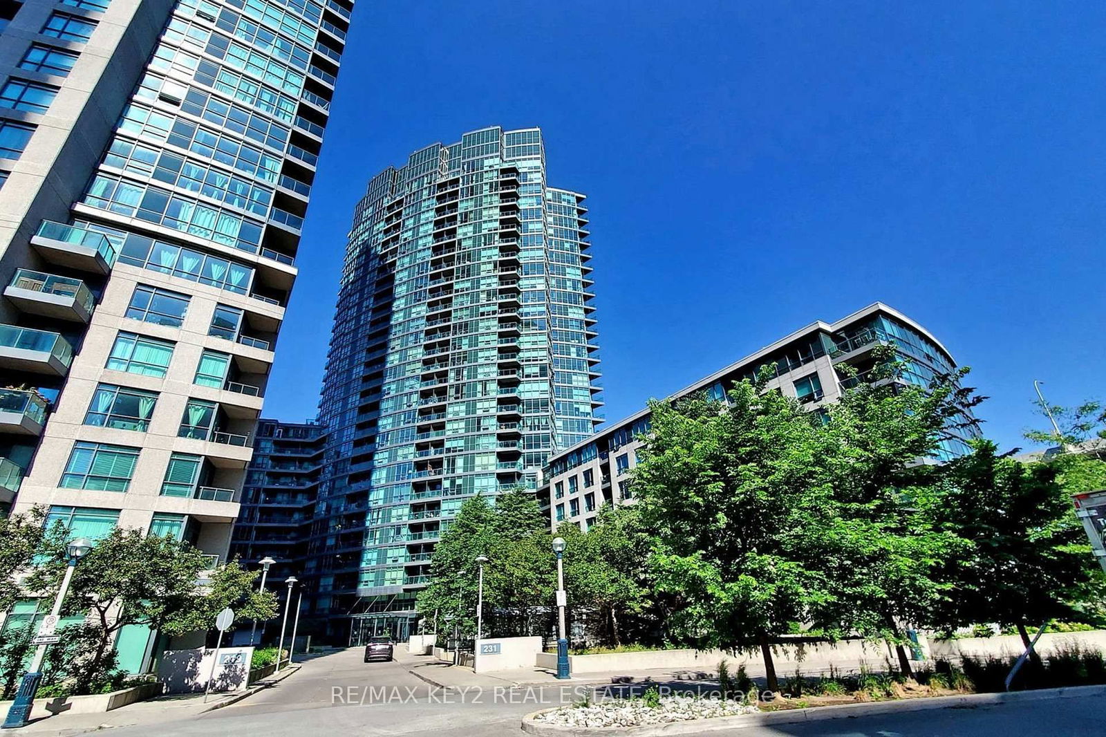 231 Fort York Blvd, unit 205 for rent