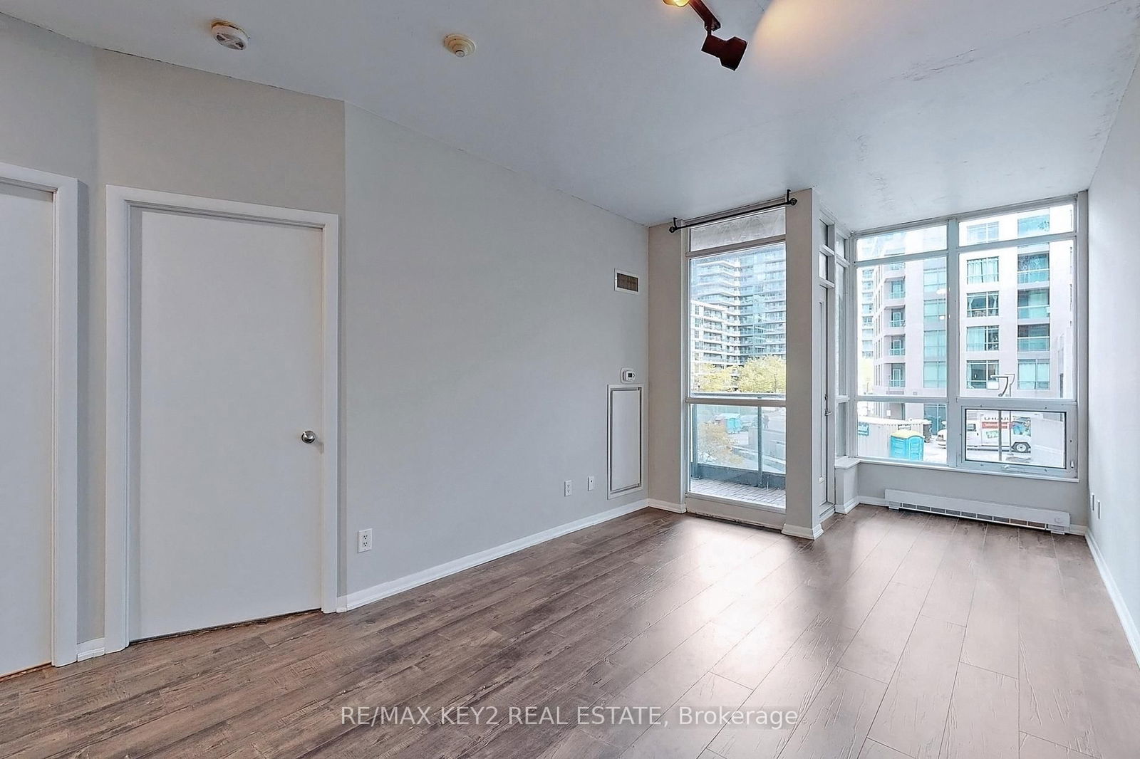 231 Fort York Blvd, unit 205 for rent