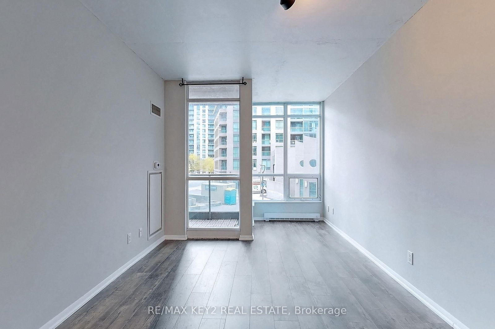 231 Fort York Blvd, unit 205 for rent