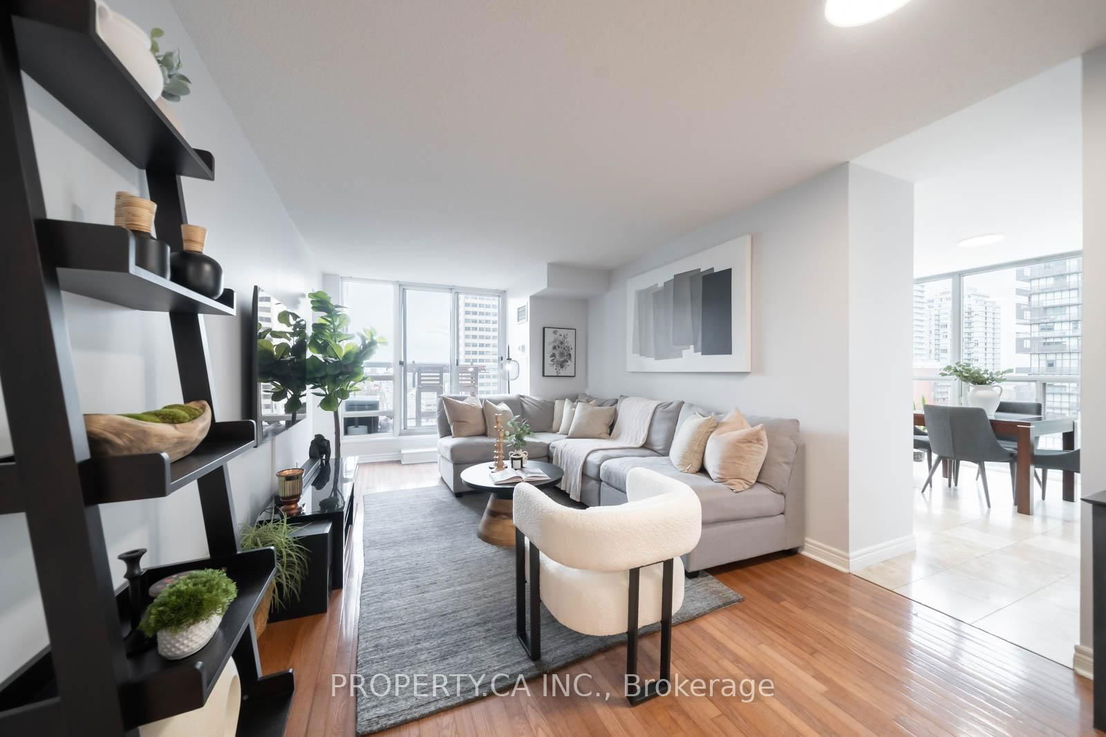 43 Eglinton Ave E, unit 1902 for sale