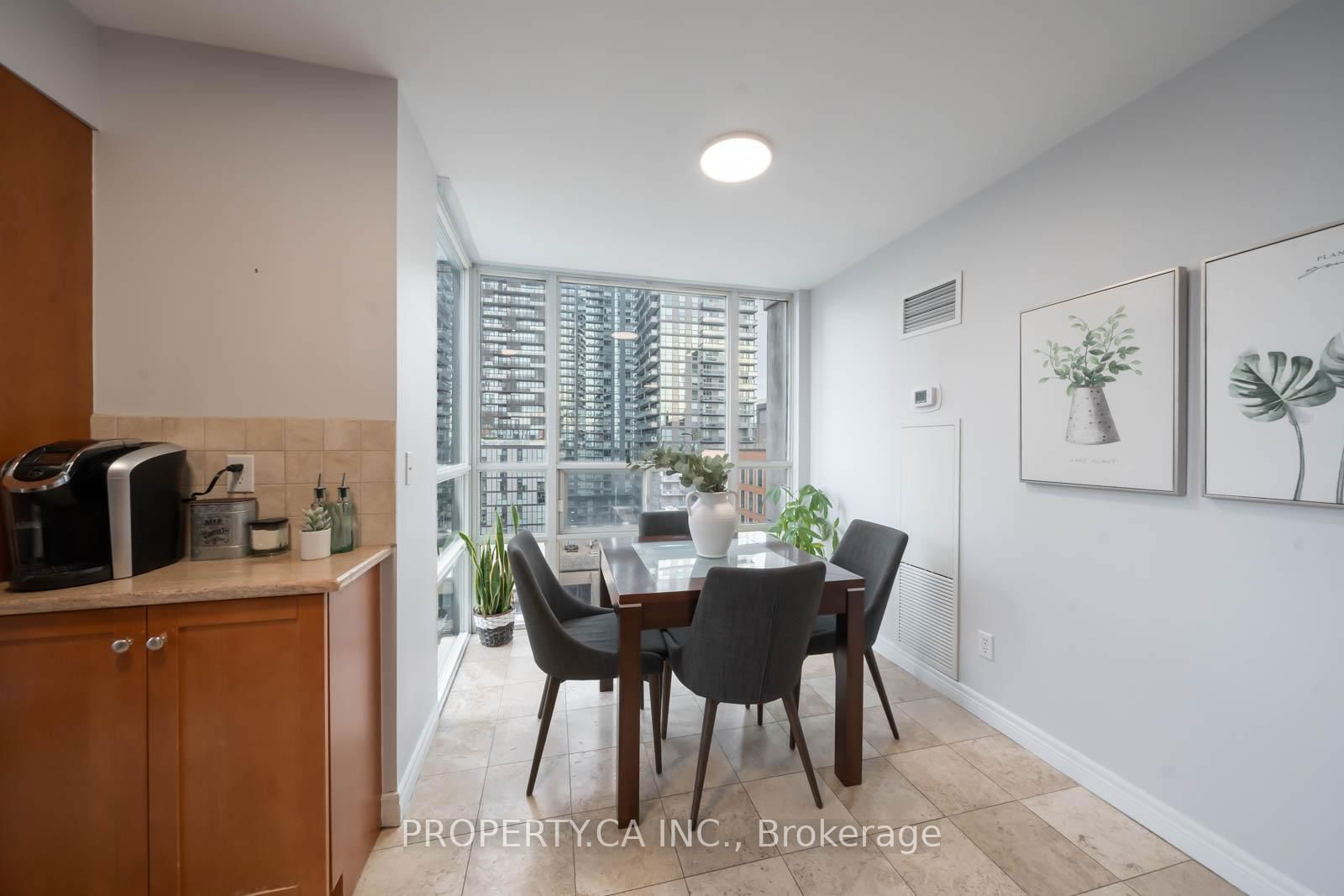 43 Eglinton Avenue East Condos, Midtown, Toronto