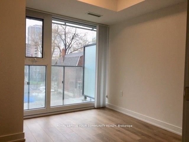 50 Wellesley St E, unit 302 for rent