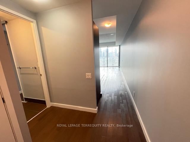 390 Cherry St, unit 1901 for rent