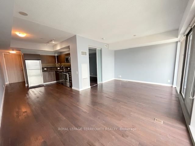 390 Cherry St, unit 1901 for rent