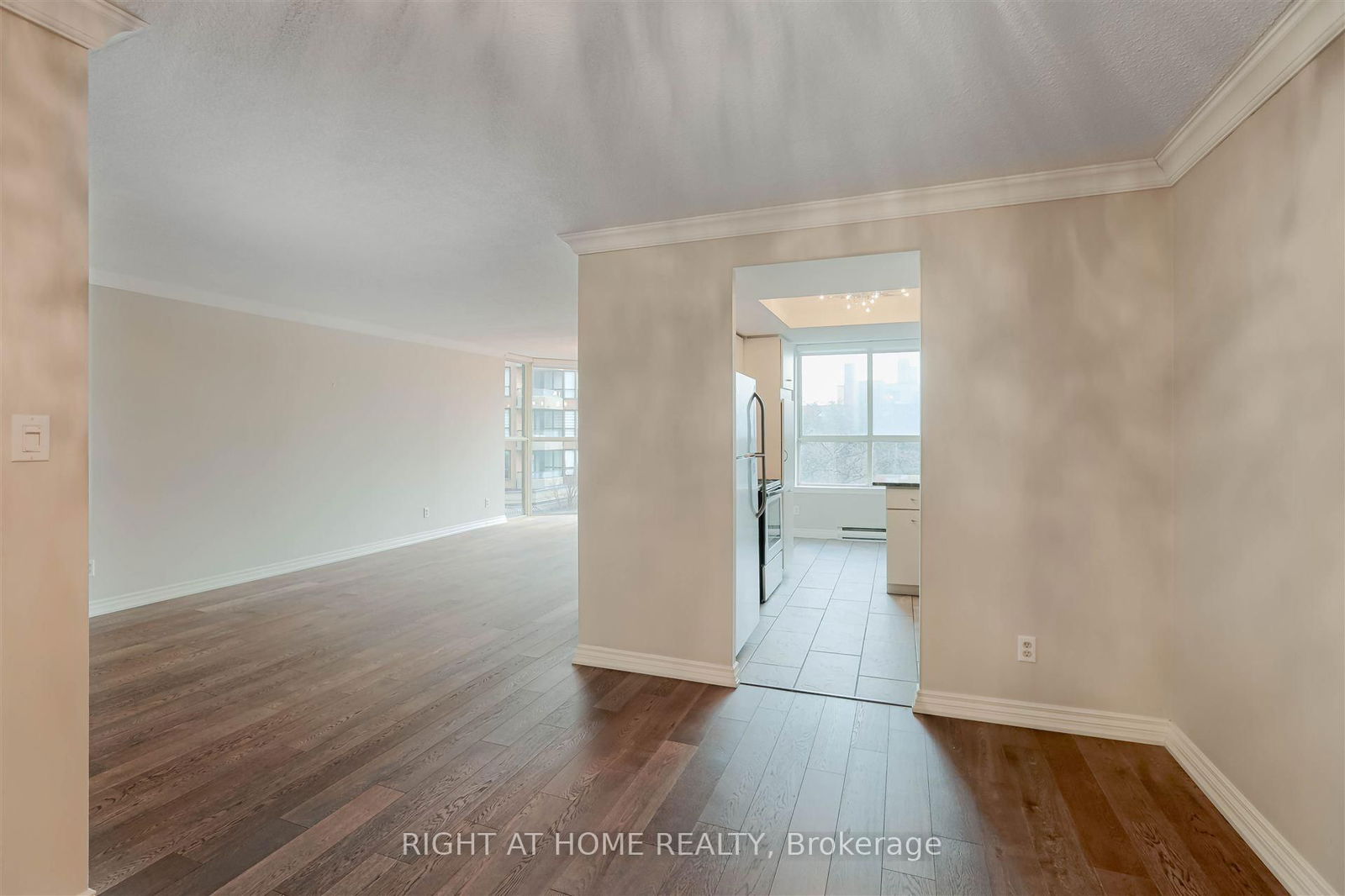 271 Ridley Blvd, unit 305 for sale