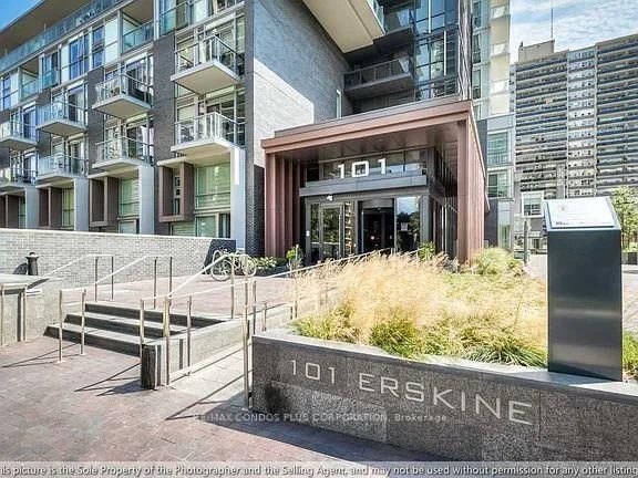 101 Erskine Ave, unit 2805 for sale