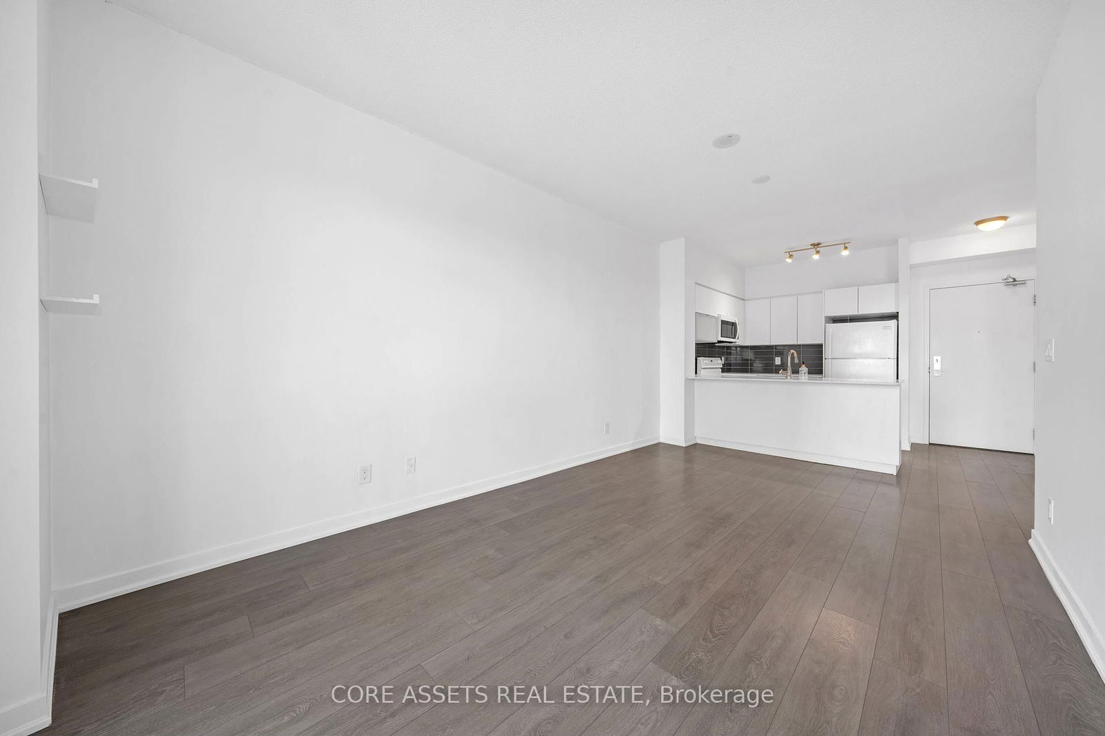 150 East Liberty St, unit 1616 for rent