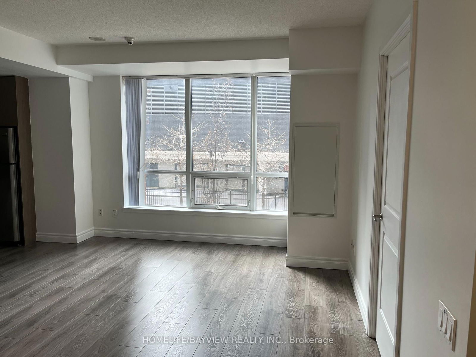 23 Sheppard Ave E, unit 201 for sale