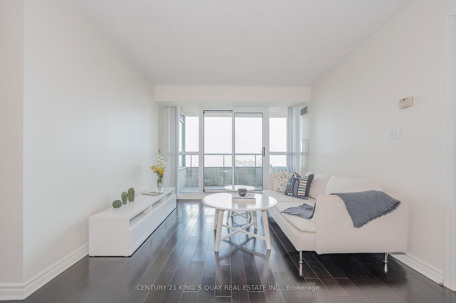 18 Spring Garden Ave, unit 1906 for sale