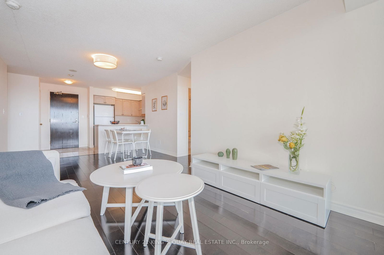 18 Spring Garden Ave, unit 1906 for sale