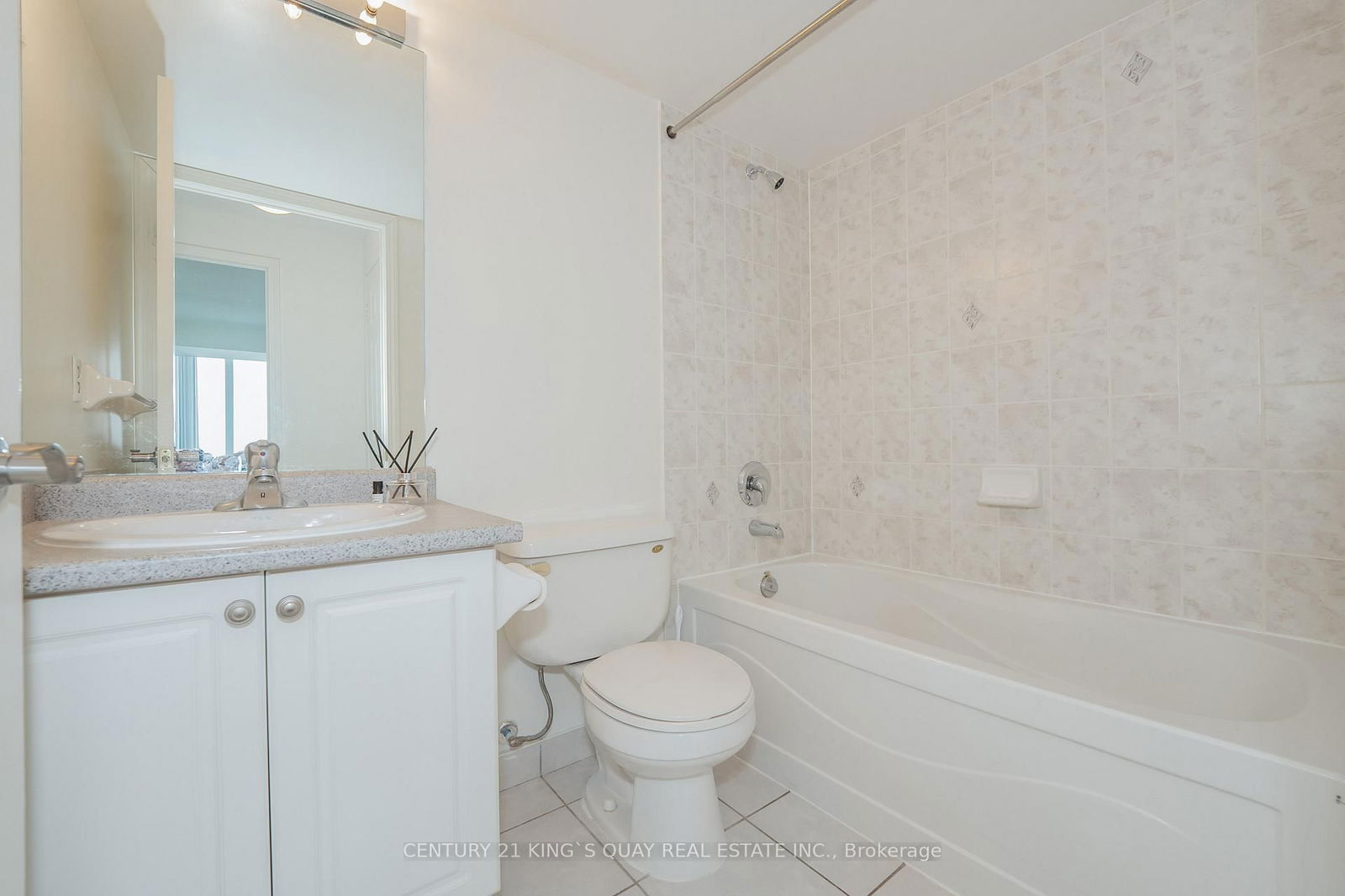 18 Spring Garden Ave, unit 1906 for sale