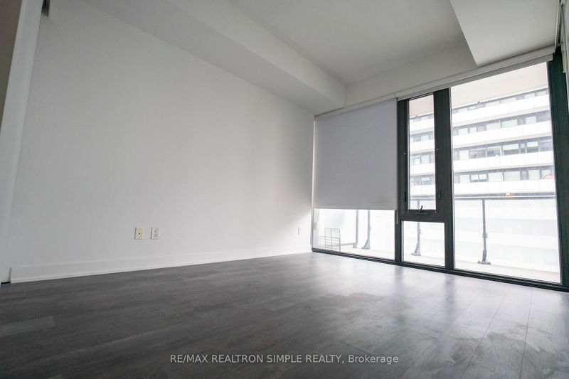 185 Roehampton Ave, unit 2301 for rent