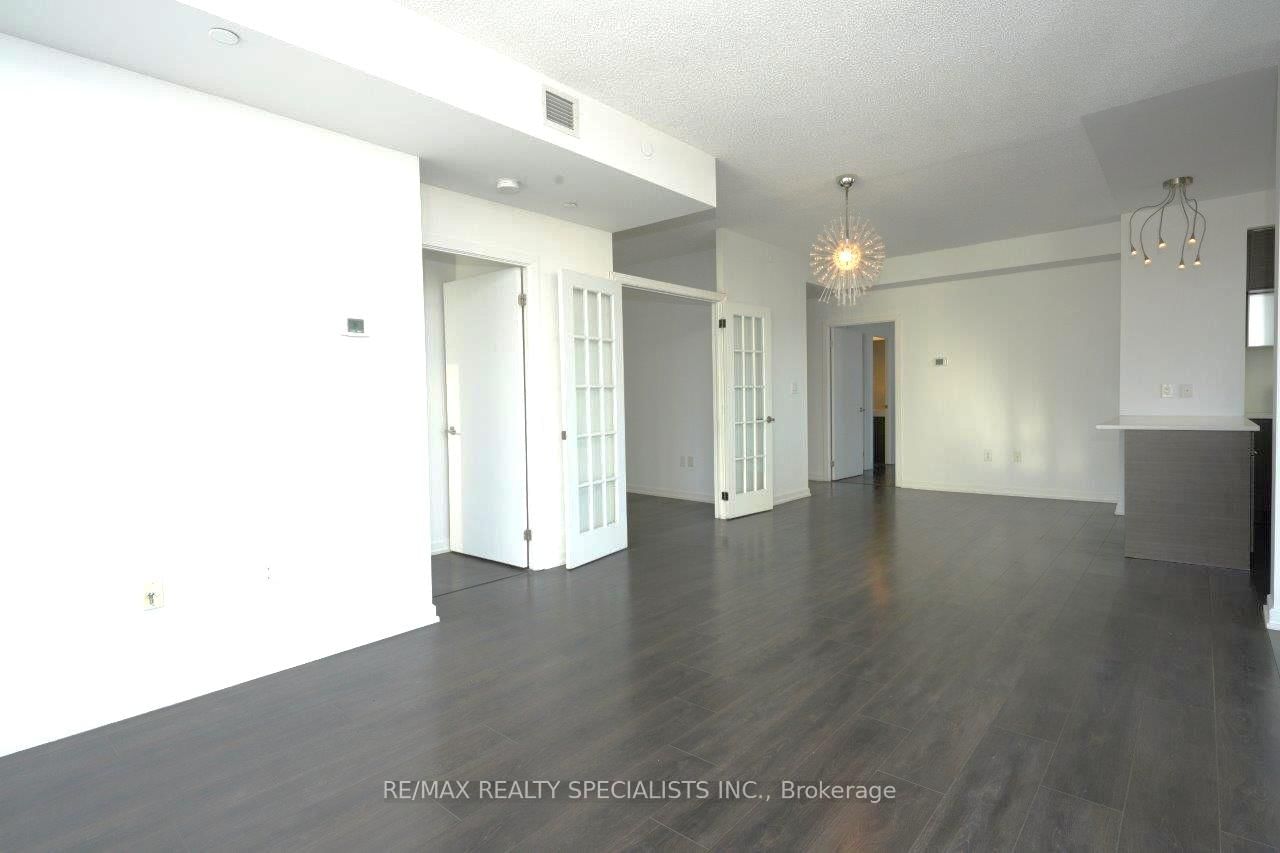 62 Forest Manor Rd, unit 2406 for rent