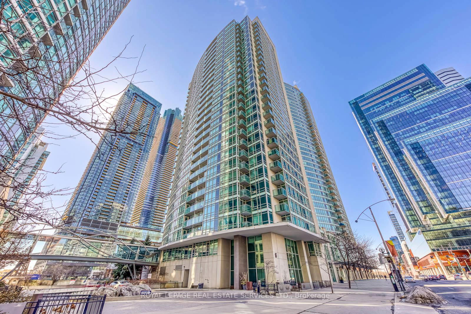 381 Front St W, unit 1203 for sale