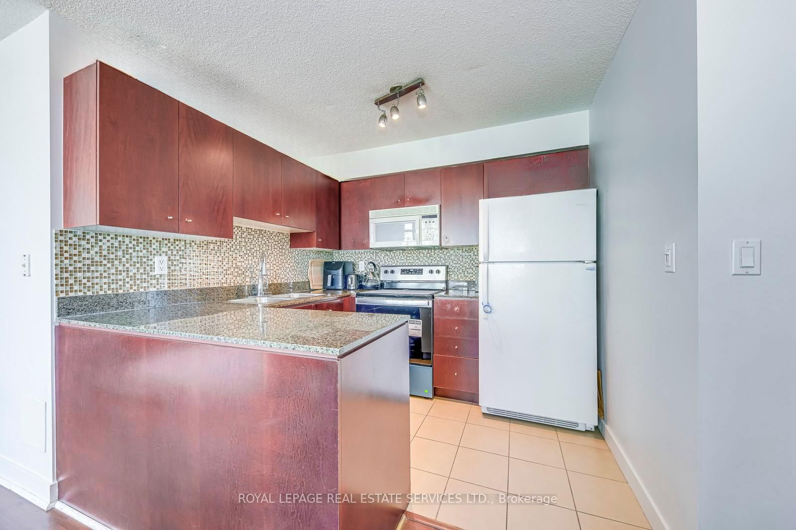 381 Front St W, unit 1203 for sale