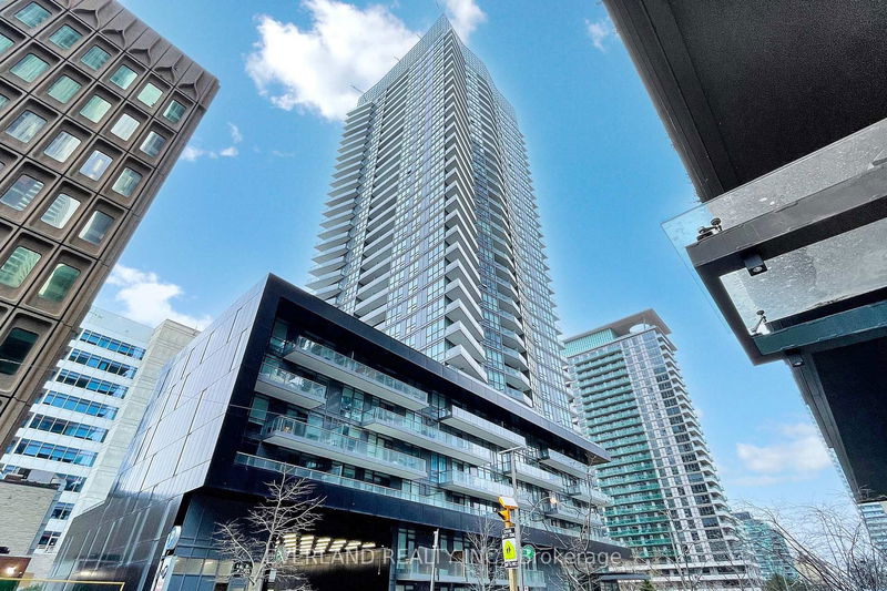 30 Roehampton Ave, unit 3111 for sale