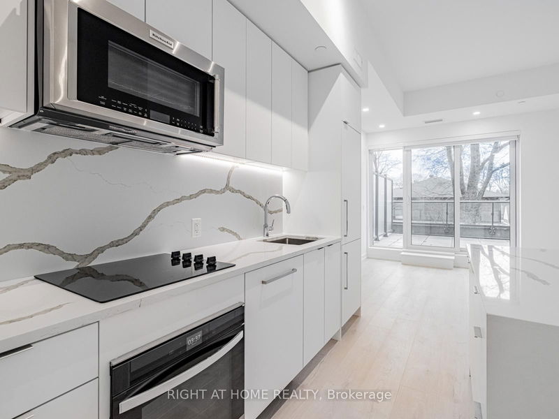 181 Sheppard Ave E, unit 217 for rent