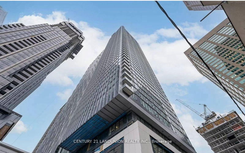 8 Cumberland St, unit 1004 for rent