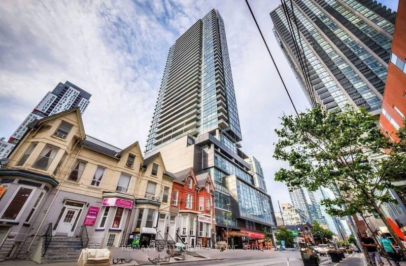 290 Adelaide St W, unit 2202 for rent