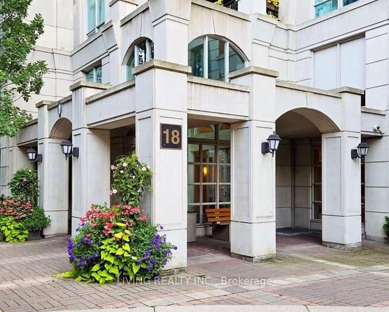 18 William Carson Cres, unit 302 for sale