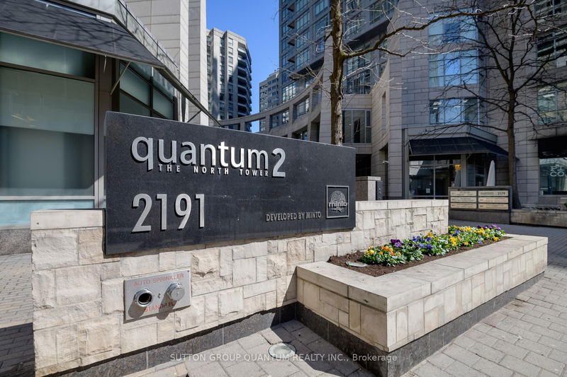 2191 Yonge St, unit 3006 for rent