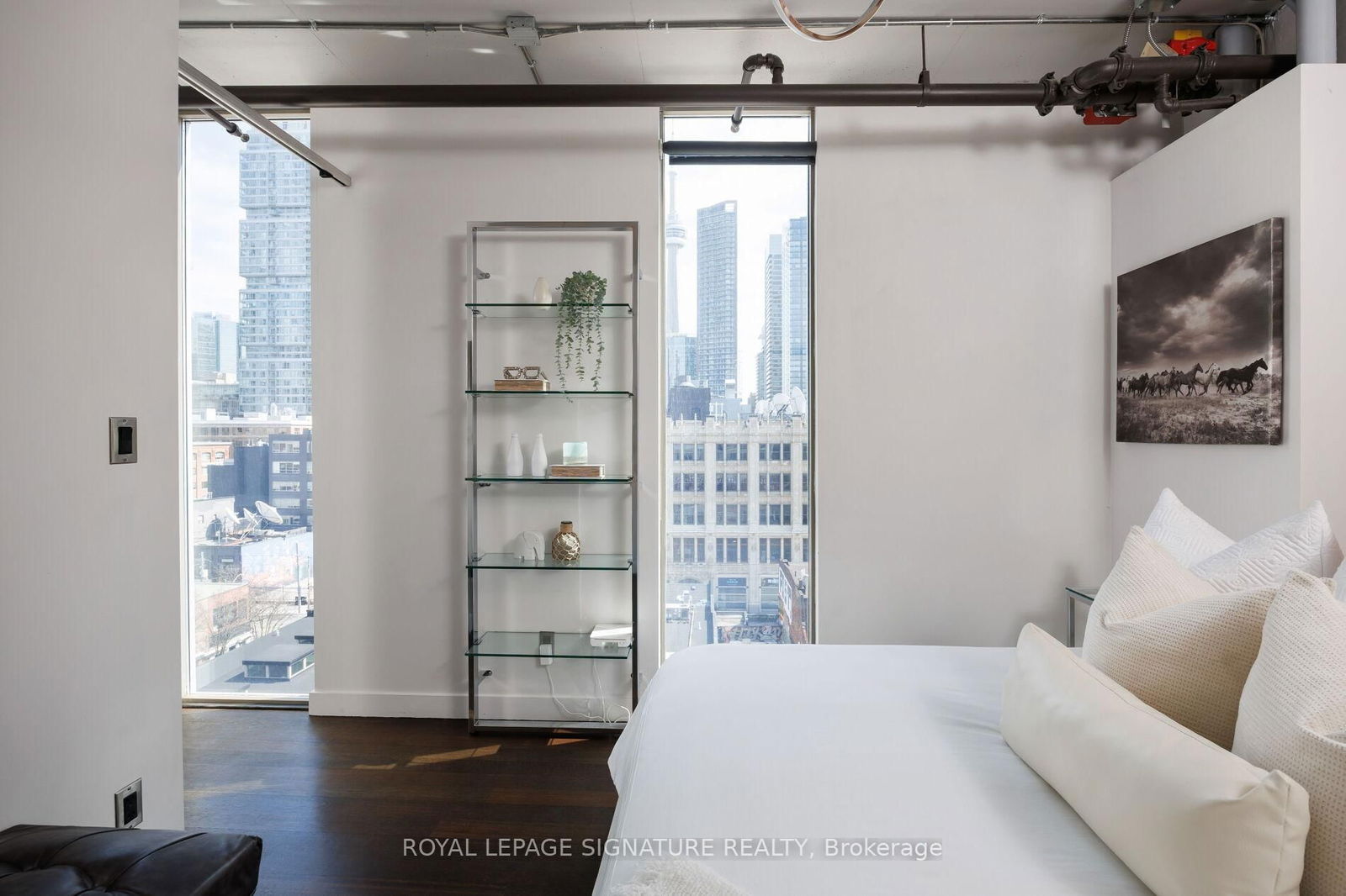 169 John St — One Six Nine Lofts Condos for Sale & Rent