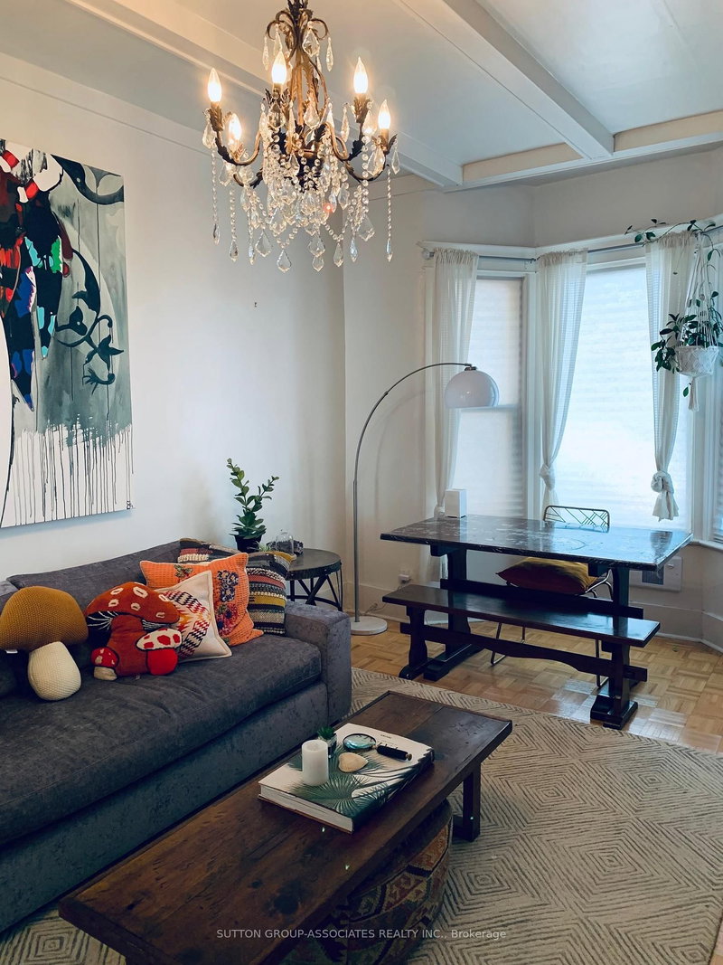 76 Orchard View Blvd | 1 Bed | 1 Bath | Unit #1