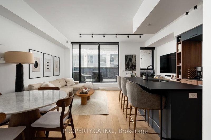 41 Dovercourt Rd, unit 302 for sale