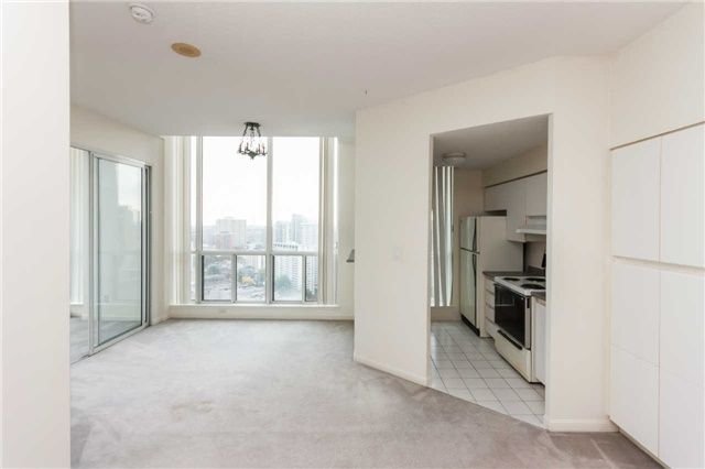 24 Wellesley St W, unit Ph08 for rent - image #2