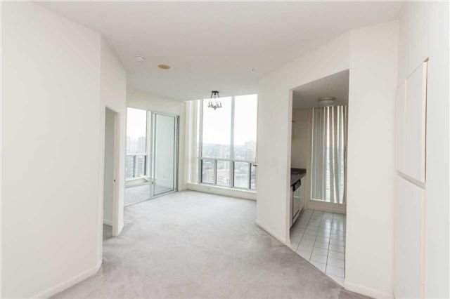 24 Wellesley St W, unit Ph08 for rent - image #3